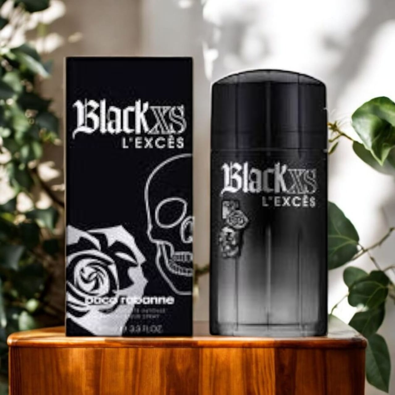 Black XS L'Exces